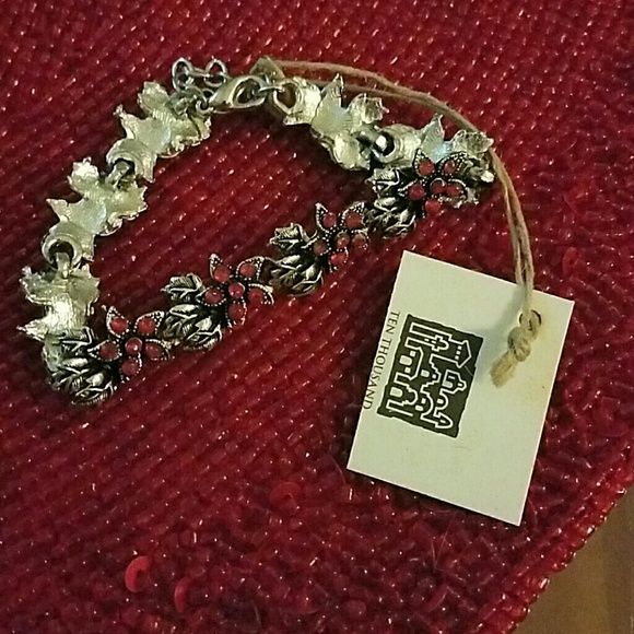 Ten Thousand Villages Bracelet - Picture 1 of 4